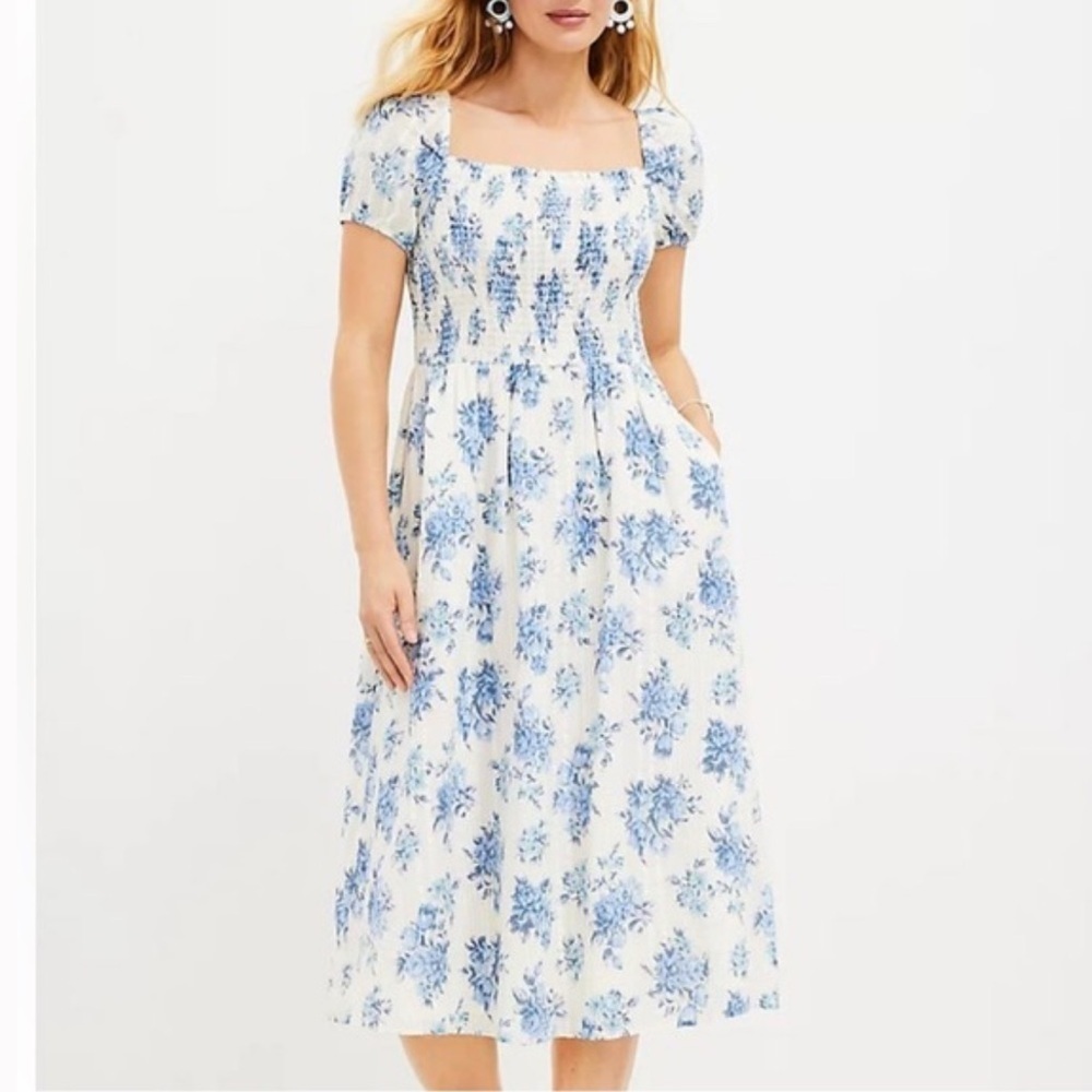 LOFT Women's Floral Puff Sleeve Midi Dress Blue Size small Casual Spring